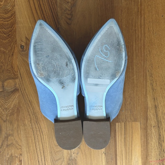 Johnston & Murphy. Size 7 women’s mule. Light Blue - Picture 2 of 3